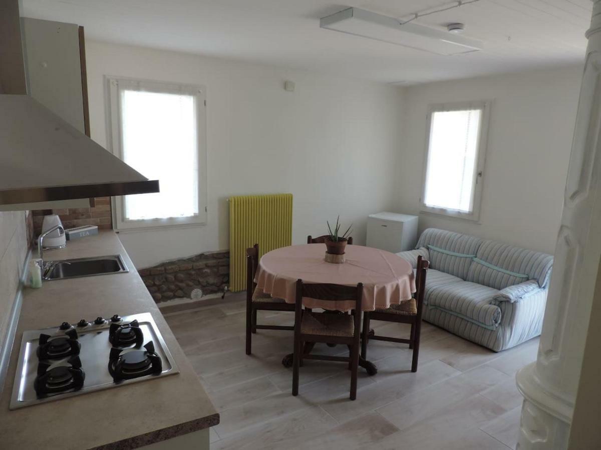 Appartement Casa Rossa à Pianzano Extérieur photo